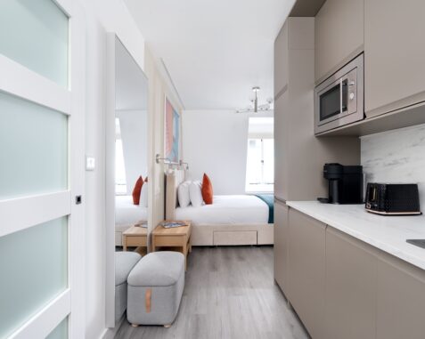 Modern Deluxe Double Room with Smart Amenities